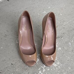 Gucci patent leather nude peep toe heels